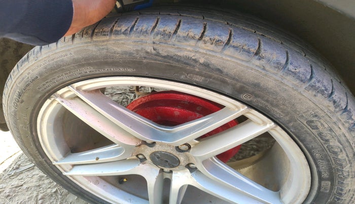 2018 Hyundai Creta S 1.4 DIESEL, Diesel, Manual, 1,44,061 km, tyre