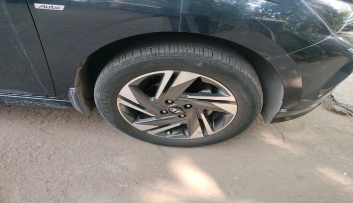 2022 Hyundai NEW I20 ASTA (O) 1.2 AT, Petrol, Automatic, 15,156 km, tyre