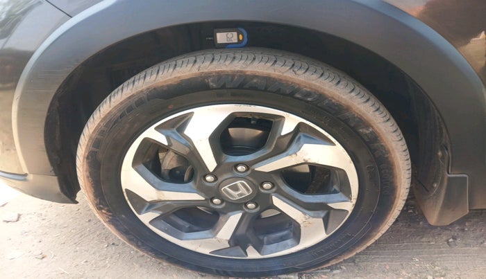 2017 Honda BR-V 1.5L I- DTEC V, Diesel, Manual, 2,33,965 km, tyre