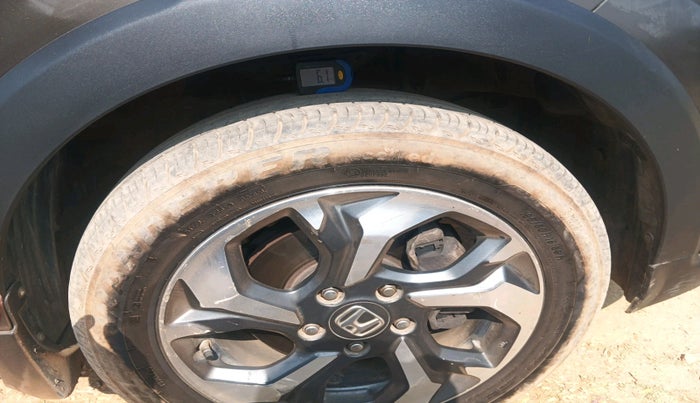 2017 Honda BR-V 1.5L I- DTEC V, Diesel, Manual, 2,33,965 km, tyre