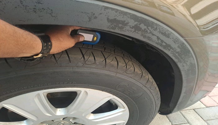 2014 Audi Q3 2.0 TDI, Diesel, Automatic, 79,173 km, tyre