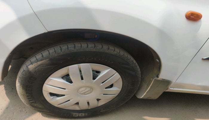 2016 Maruti Alto 800 VXI, Petrol, Manual, 99,105 km, tyre