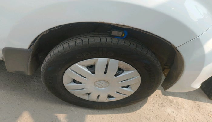 2016 Maruti Alto 800 VXI, Petrol, Manual, 99,105 km, tyre