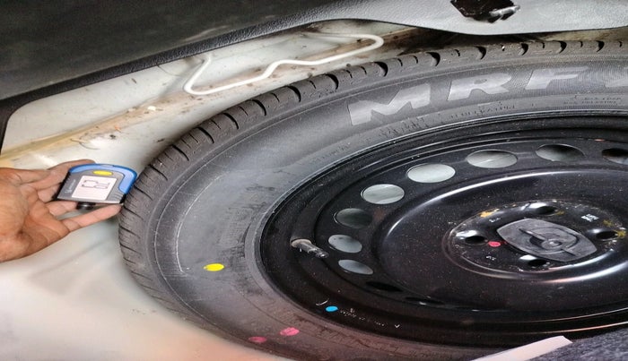 2021 Maruti Baleno ZETA PETROL 1.2, Petrol, Manual, 30,119 km, tyre