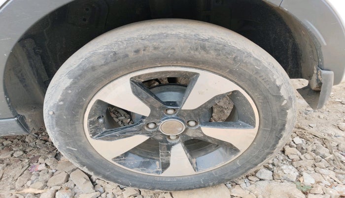 2019 Tata NEXON XZ PLUS DIESEL, Diesel, Manual, 1,11,101 km, tyre