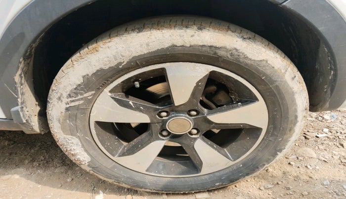 2019 Tata NEXON XZ PLUS DIESEL, Diesel, Manual, 1,11,101 km, tyre