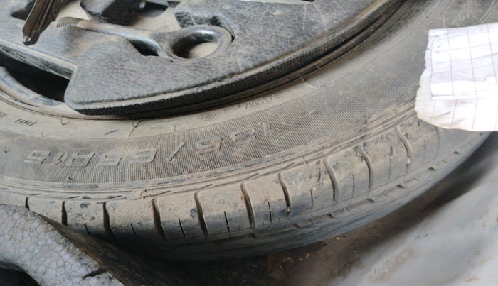 2018 Maruti Ciaz ALPHA DIESEL 1.3, Diesel, Manual, 1,03,285 km, tyre