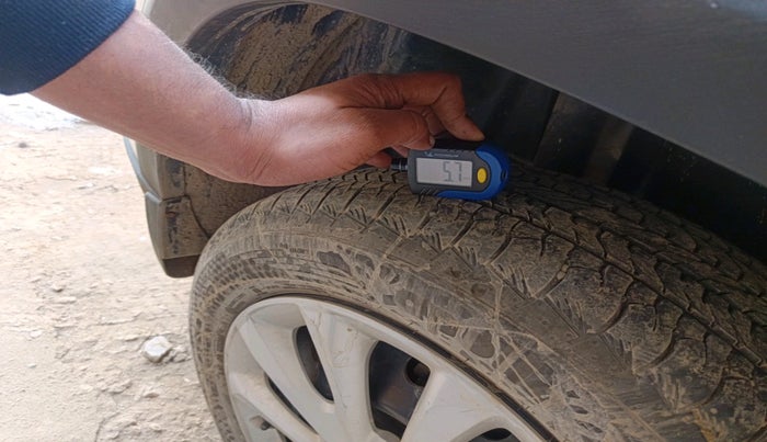 2024 Maruti Grand Vitara SIGMA SMART HYBRID, Petrol, Manual, 24,138 km, tyre