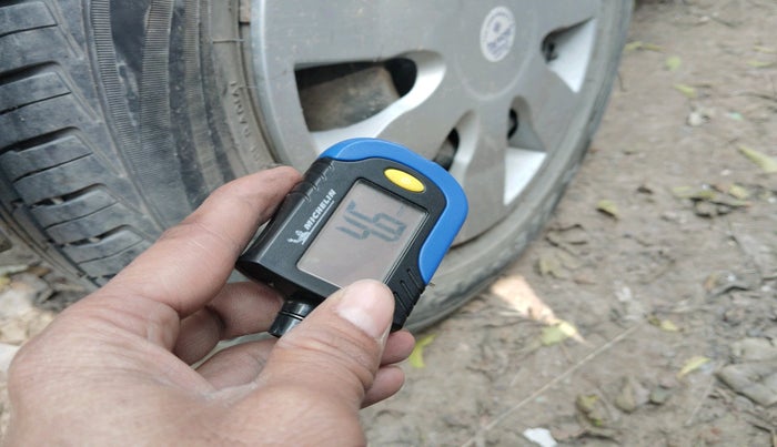 2017 Datsun Redi Go T(O) 1.0, Petrol, Manual, 97,020 km, tyre