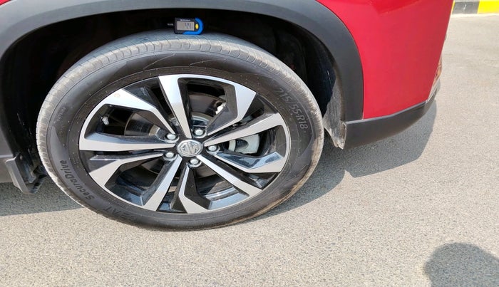 2024 MG HECTOR PLUS SHARP PRO 2.0 TURBO DIESEL 7 STR, Diesel, Manual, 18,151 km, tyre