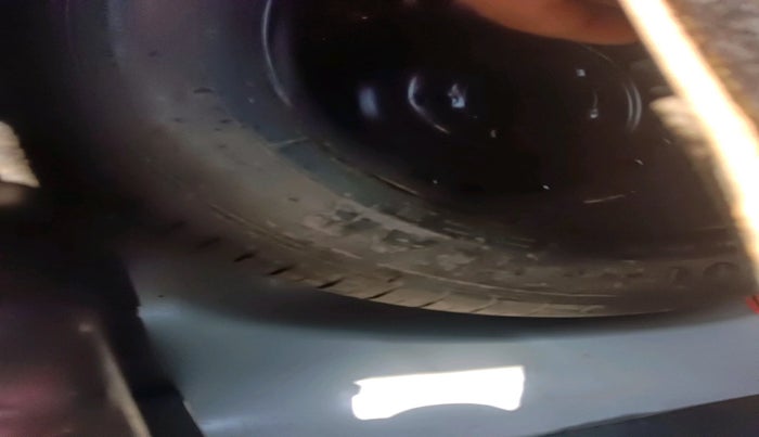 2021 KIA SONET HTK PLUS 1.0 IMT, Petrol, Manual, 60,503 km, tyre