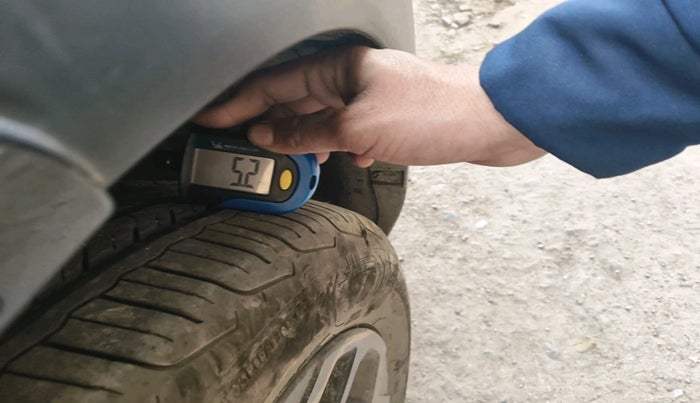 2024 Maruti FRONX DELTA PLUS 1.2L AGS, Petrol, Automatic, 13,213 km, tyre