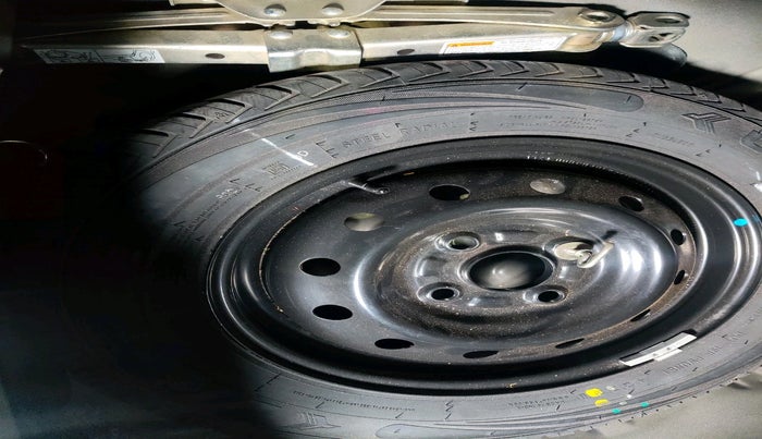 2023 Maruti Alto K10 VXI PLUS, Petrol, Manual, 23,836 km, tyre