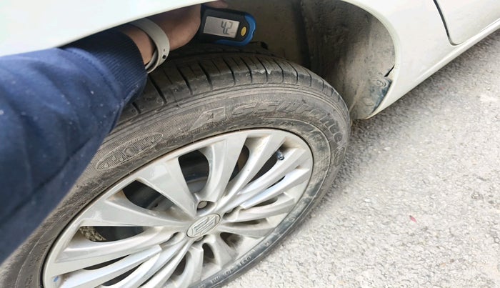 2024 Maruti Ciaz DELTA 1.5 SHVS MT PETROL, Petrol, Manual, 16,500 km, tyre