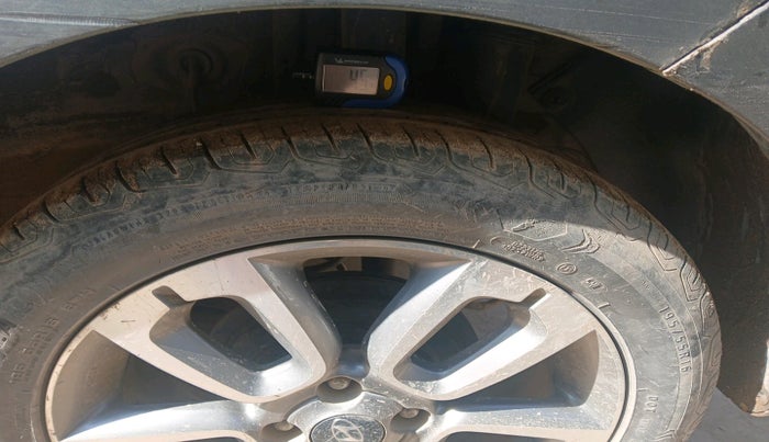 2016 Hyundai i20 Active 1.2 SX, Petrol, Manual, 2,23,002 km, tyre