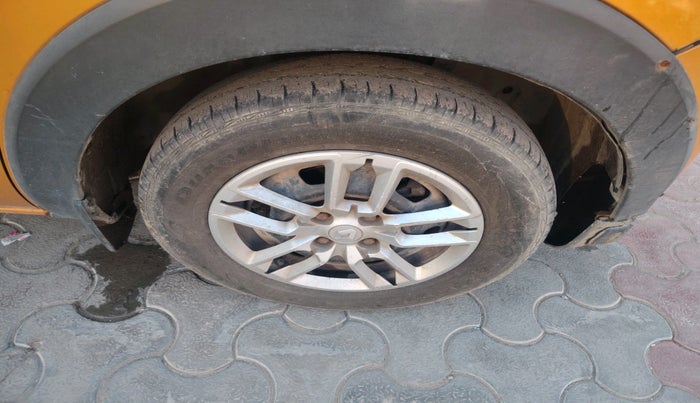 2019 Renault TRIBER RXL MT, Petrol, Manual, 94,641 km, tyre