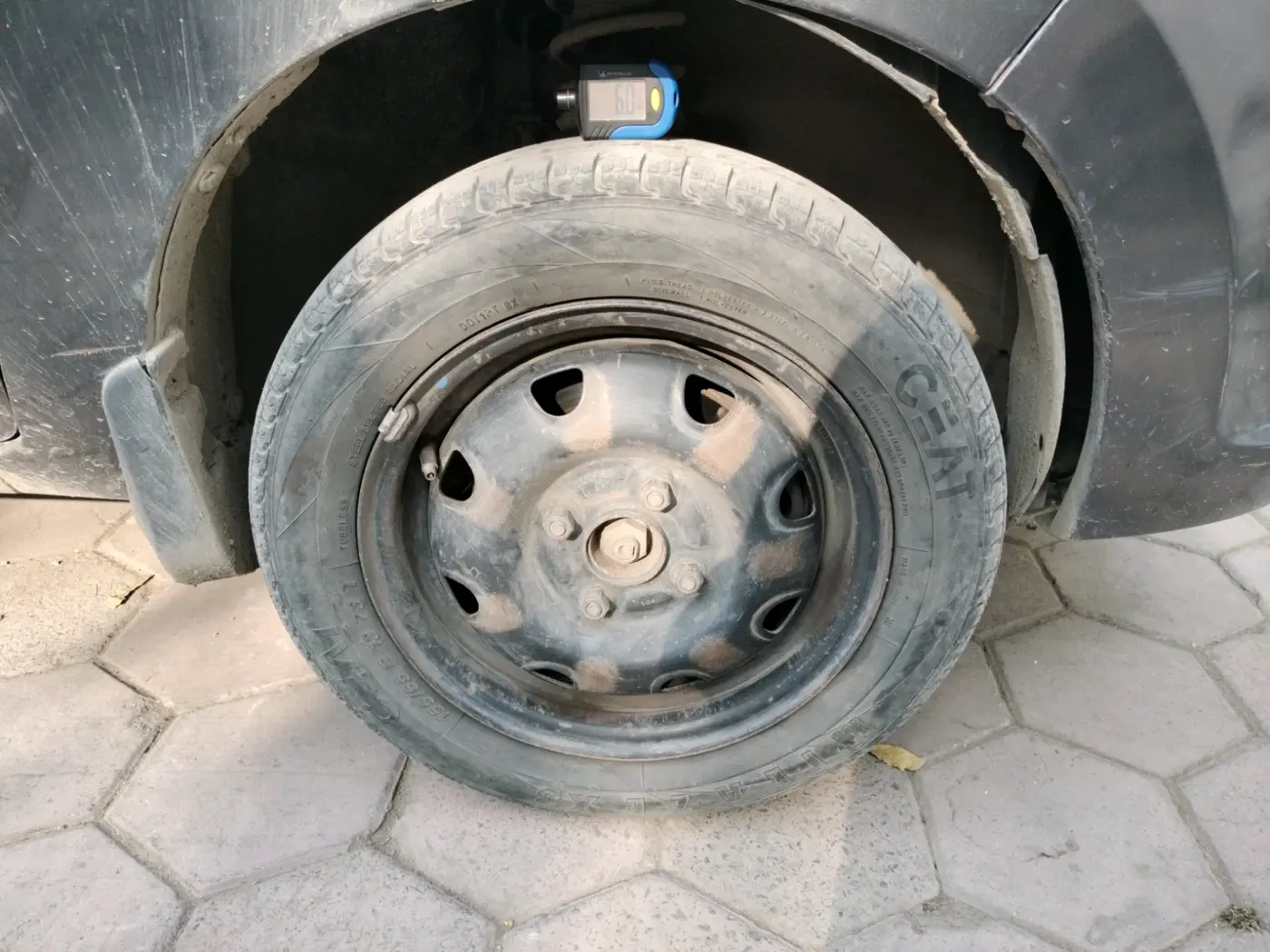 2018 Maruti Alto K10 VXI, CNG, Manual, 71,831 km, tyre