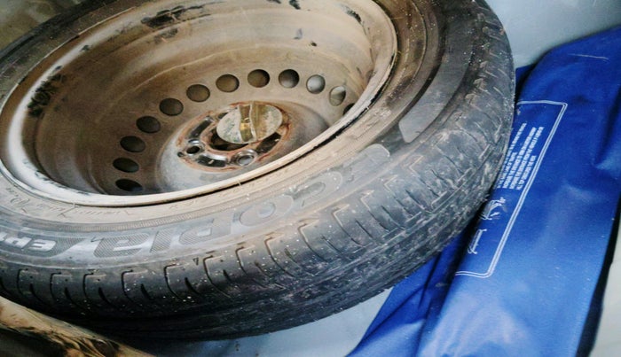 2025 Honda Amaze 1.2L I-VTEC V , Petrol, Manual, 19,307 km, tyre