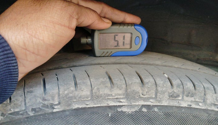 2025 Honda Amaze 1.2L I-VTEC V , Petrol, Manual, 19,307 km, tyre