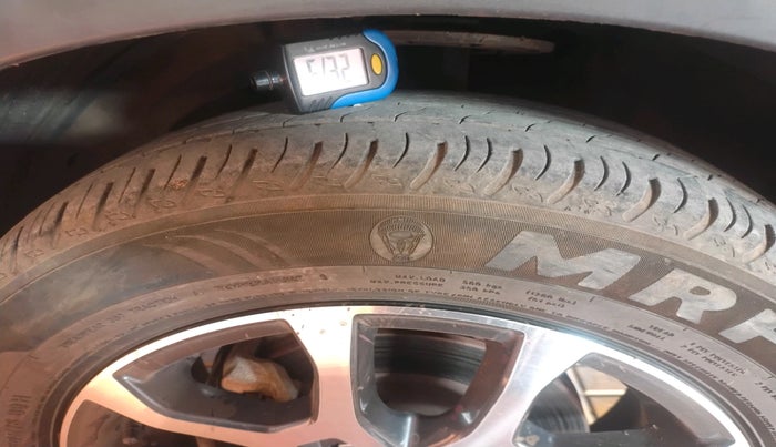 2023 Maruti XL6 ZETA AT, Petrol, Automatic, 19,681 km, tyre