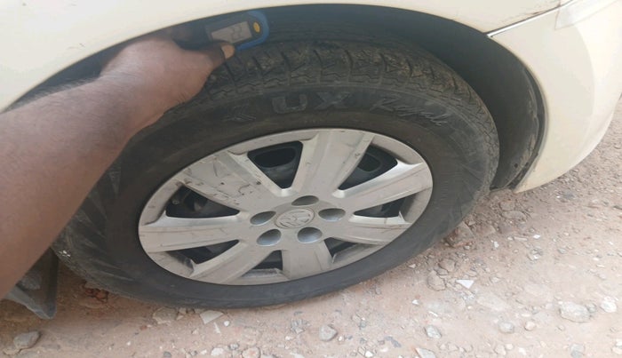 2012 Volkswagen Polo TRENDLINE 1.2L PETROL, Petrol, Manual, 68,770 km, tyre