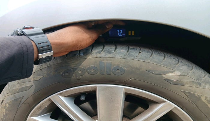 2016 Volkswagen Vento HIGHLINE 1.6 MPI, Petrol, Manual, 83,394 km, tyre