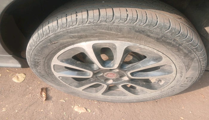 2018 Fiat URBAN CROSS EMOTION MULTIJET 1.3, Diesel, Manual, 96,089 km, tyre