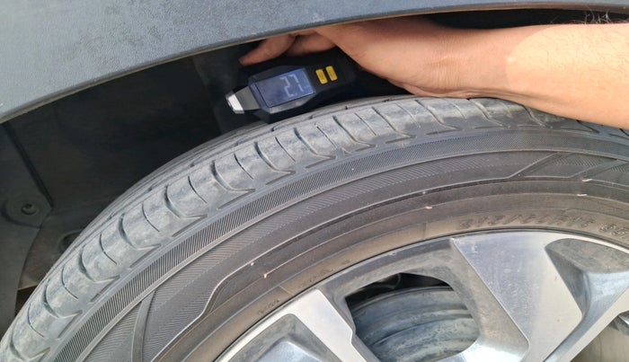 2021 KIA SONET HTX 1.5, Diesel, Manual, 89,431 km, tyre