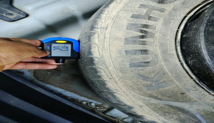 2016 Hyundai Creta SX PLUS 1.6 PETROL, Petrol, Manual, 1,29,917 km, tyre