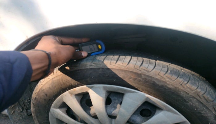 2011 Maruti Wagon R 1.0 VXI, Petrol, Manual, 99,765 km, tyre