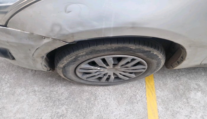 2012 Maruti Swift Dzire VXI, Petrol, Manual, 1,49,860 km, tyre