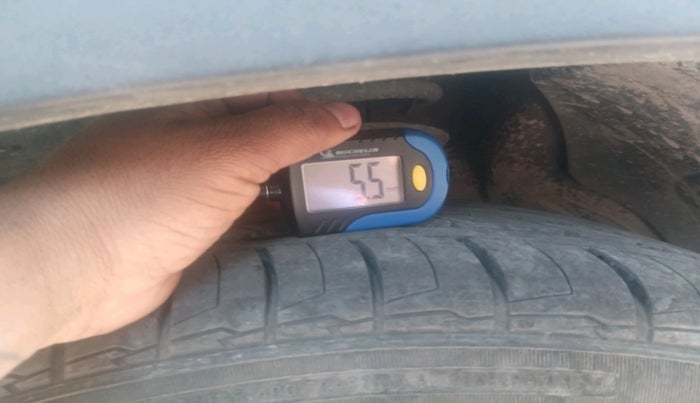 2021 MG HECTOR PLUS SELECT 2.0 DIESEL TURBO MT 7-STR, Diesel, Manual, 85,953 km, tyre