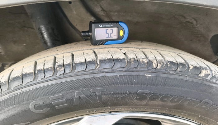 2019 Hyundai VENUE SX(O) 1.4 CRDI, Diesel, Manual, 47,226 km, tyre