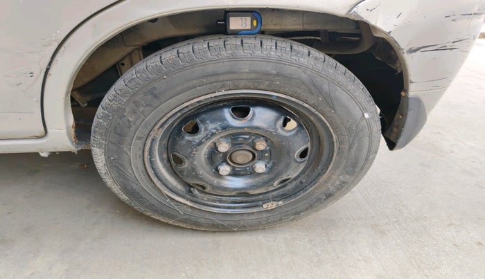 2011 Maruti Alto K10 VXI, Petrol, Manual, 58,467 km, tyre