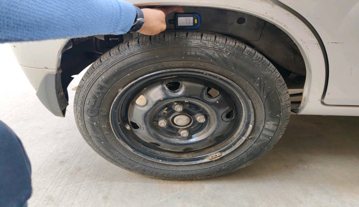 2011 Maruti Alto K10 VXI, Petrol, Manual, 58,467 km, tyre