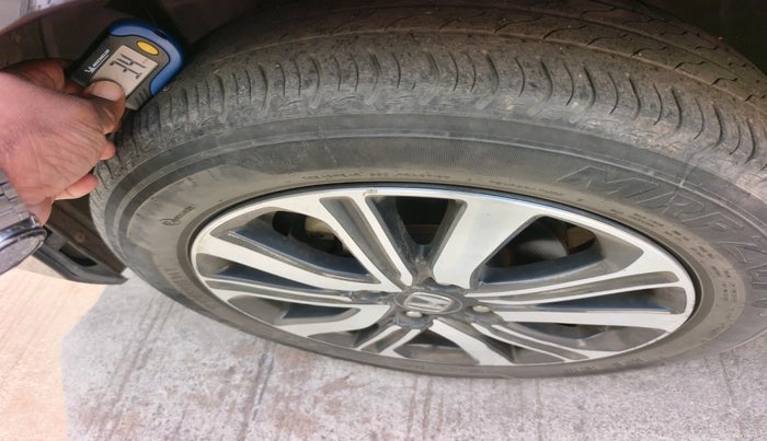 2022 Honda Amaze 1.2L I-VTEC VX CVT, Petrol, Automatic, 36,755 km, tyre