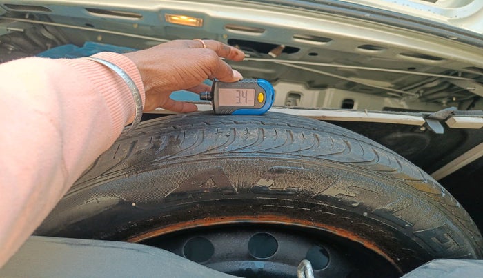 2013 Chevrolet Sail 1.2 LS ABS, Petrol, Manual, 23,941 km, tyre