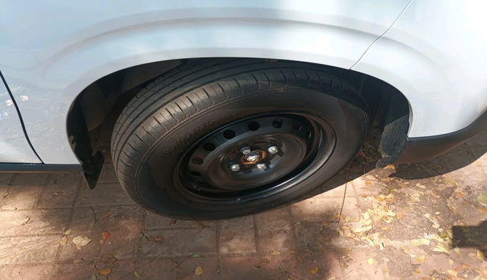 2025 CITROEN C3 LIVE 1.2, Petrol, Manual, 2,735 km, tyre