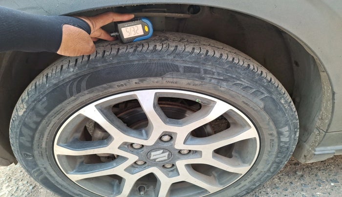 2022 Maruti XL6 ALPHA MT, Petrol, Manual, 67,204 km, tyre