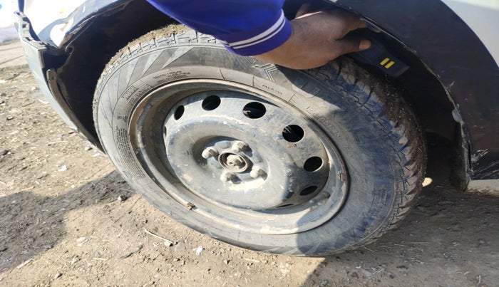 2017 Maruti IGNIS SIGMA 1.2, Petrol, Manual, 69,174 km, tyre