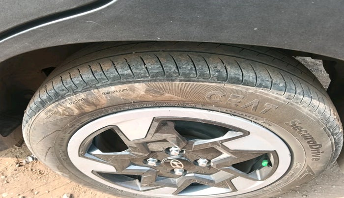 2024 Hyundai EXTER SX 1.2 MT Hy-CNG Duo , Petrol, Manual, 21,738 km, tyre