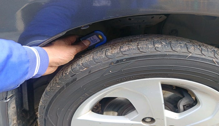 2015 Honda City 1.5L I-VTEC VX CVT, Petrol, Automatic, 1,17,283 km, tyre