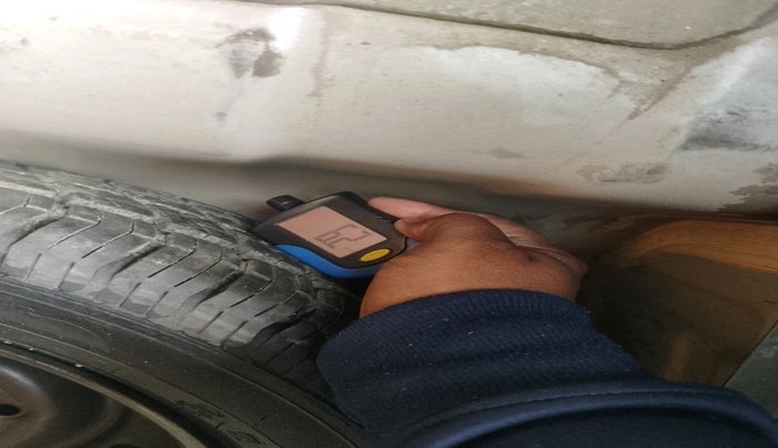 2013 Hyundai i10 MAGNA 1.1, Petrol, Manual, 59,672 km, tyre