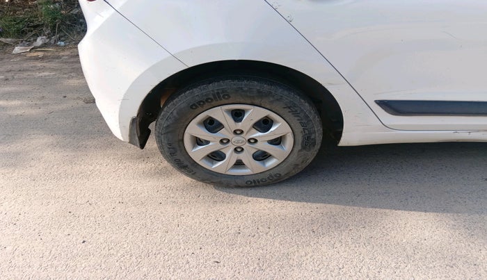 2016 Hyundai Elite i20 SPORTZ 1.4 CRDI, Diesel, Manual, 1,05,148 km, tyre