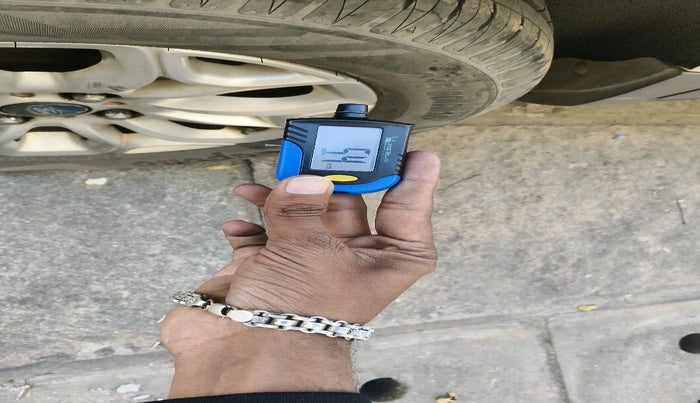 2015 Ford Ecosport TITANIUM 1.5L PETROL AT, Petrol, Automatic, 85,014 km, tyre