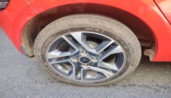 2021 Tata Tiago XZA PLUS PETROL, Petrol, Automatic, 17,947 km, tyre