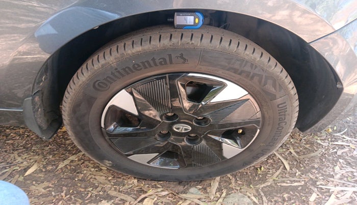 2023 Tata TIAGO EV XT LONG RANGE, Electric, Automatic, 75,876 km, tyre