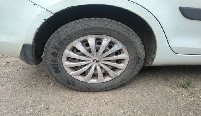 2013 Maruti Swift Dzire VXI, Petrol, Manual, 81,468 km, tyre