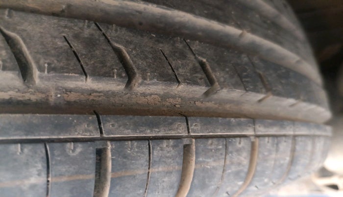 2021 Tata Safari XZ PLUS, Diesel, Manual, 67,821 km, tyre