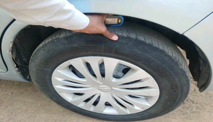 2012 Maruti Ertiga VDI, Diesel, Manual, 1,74,468 km, tyre